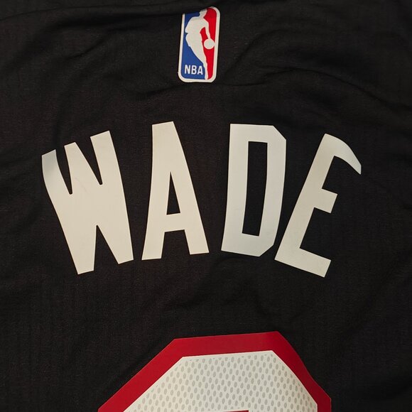 NWT Vintage Adidas Dwyane Wade Miami Heat Jersey Men's Size S Small 2015 Retro - Picture 13 of 15